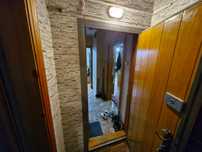 Продам срочно в центре 2х комнатную квартиру