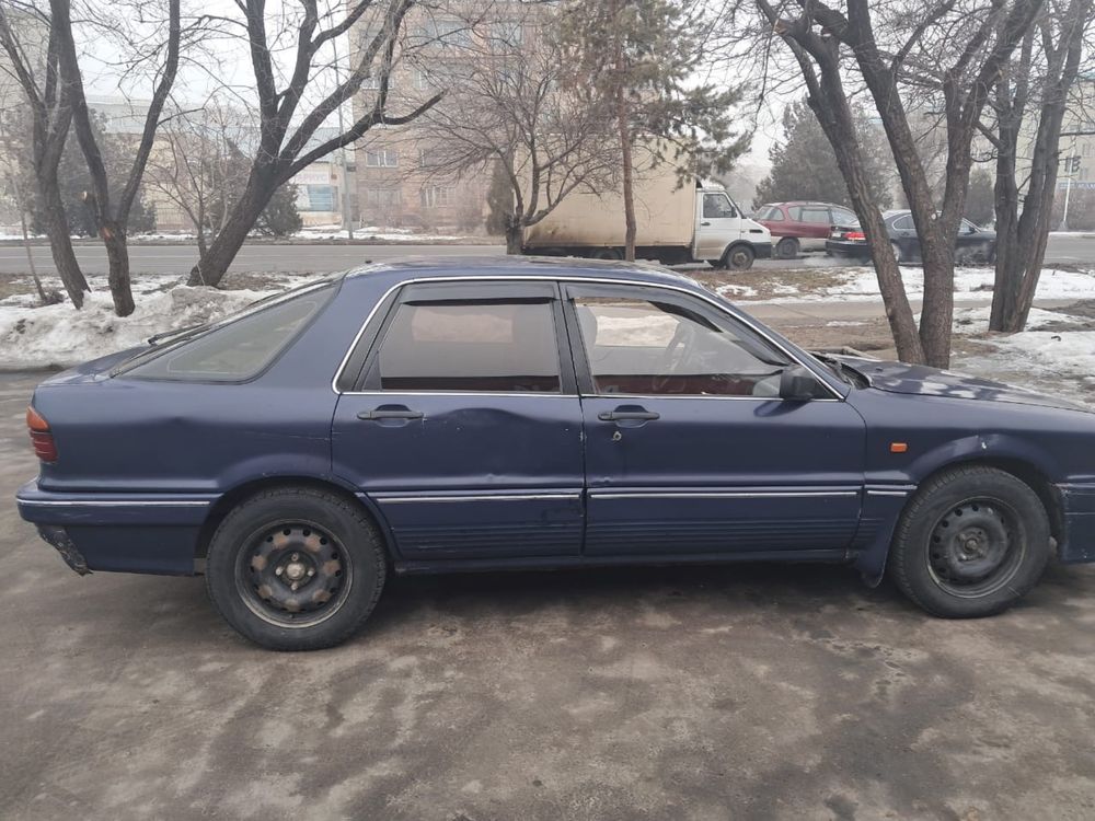 Срочно продам машину