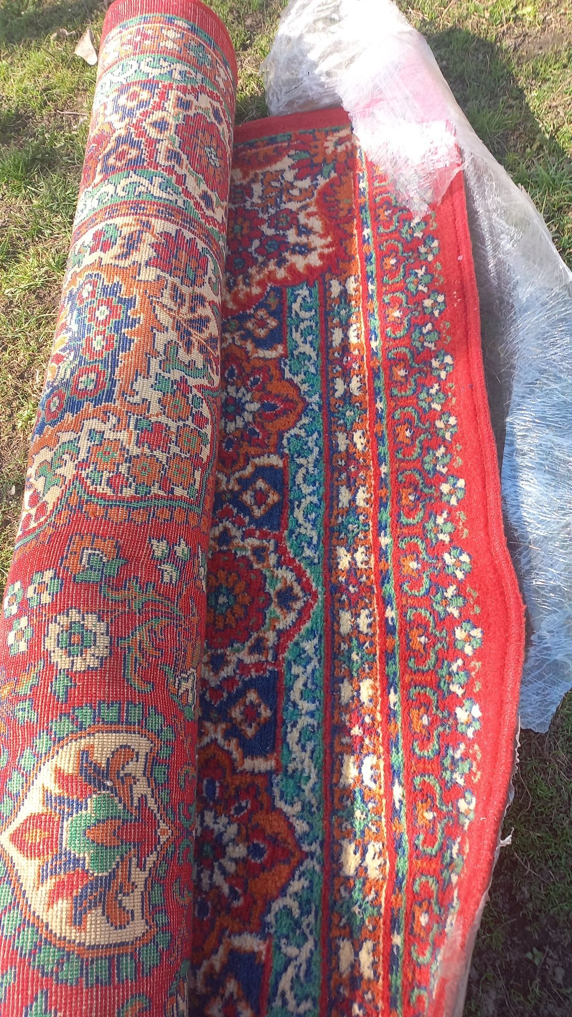 Продам палас,ковры.
