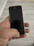 Продам IPhone SE