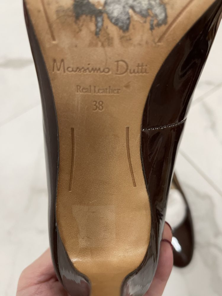 Туфли лаковые Massimo dutti 38 размер, а также туфли Итальянские 37 р