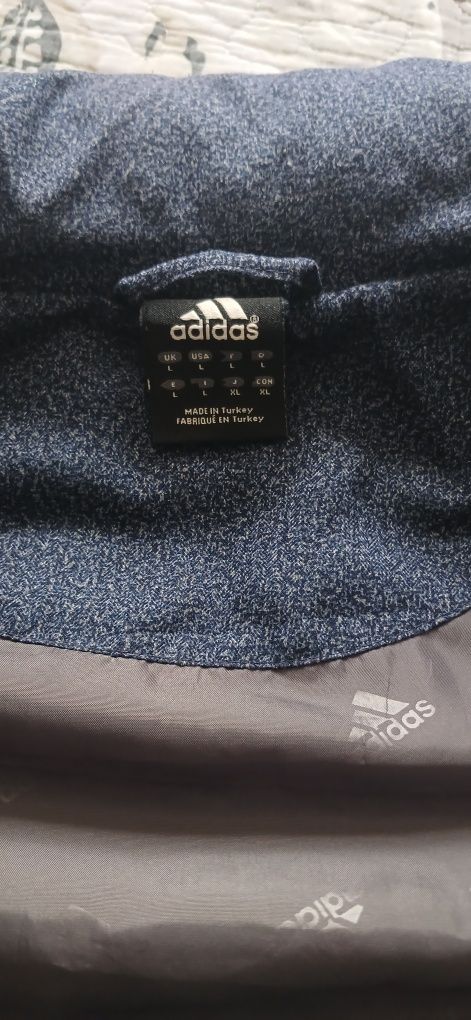 Продам мужскую жилетку фирмы ADIDAS