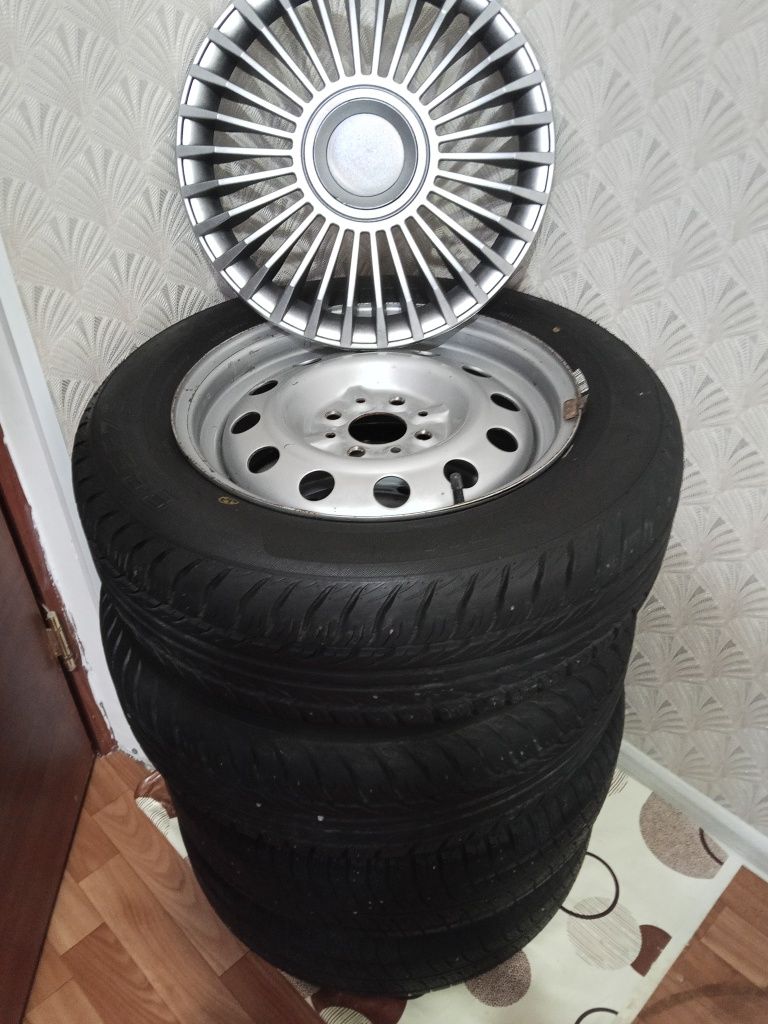 Продаю Шины и диски размер 14