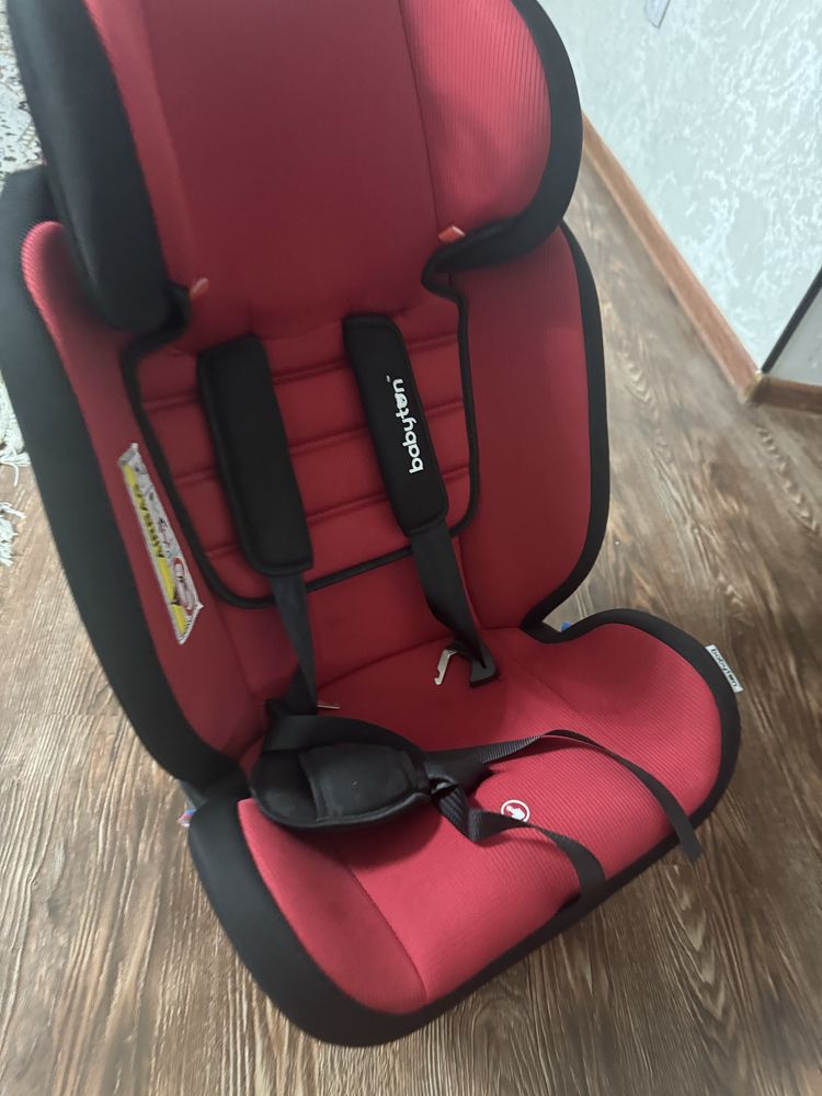 Автокресла babyton