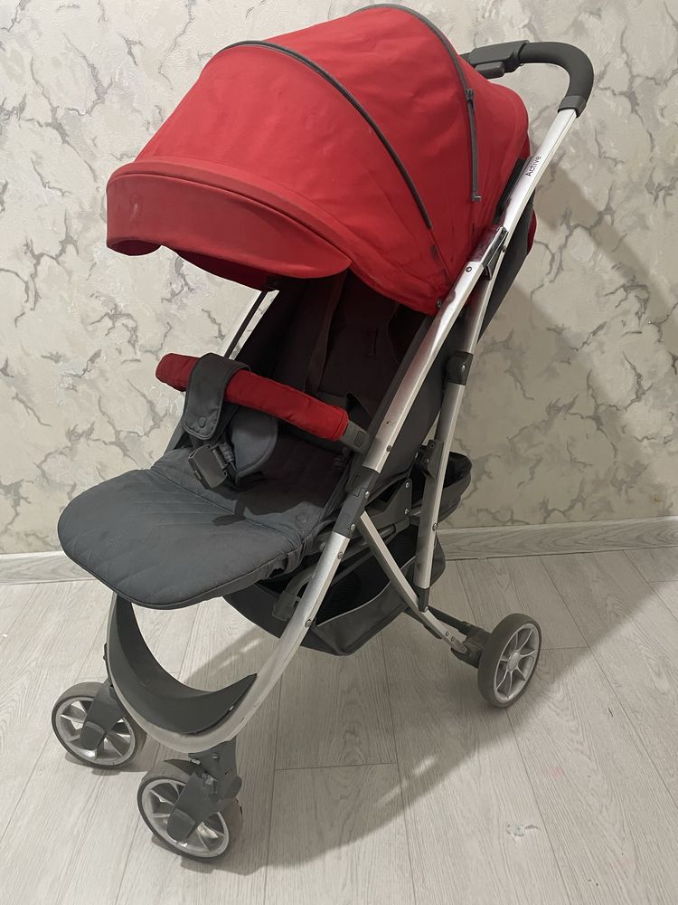 Коляска Babyton. Төрт мезгілде де қолдануға болады. Өте ыңғайлы сапалы