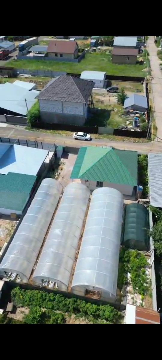 Продам дом с теплицей