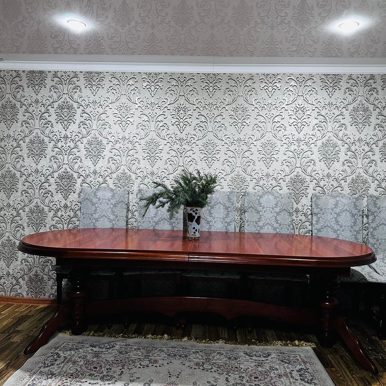 Продам стол раздвижной