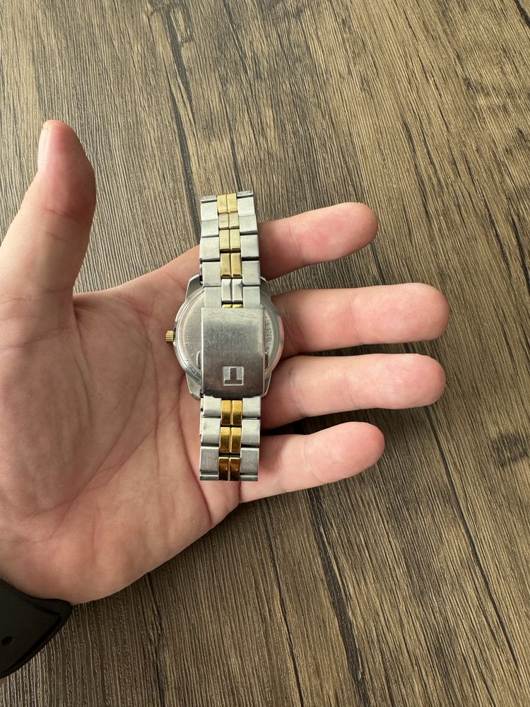 Продам часы Tissot оригинальные