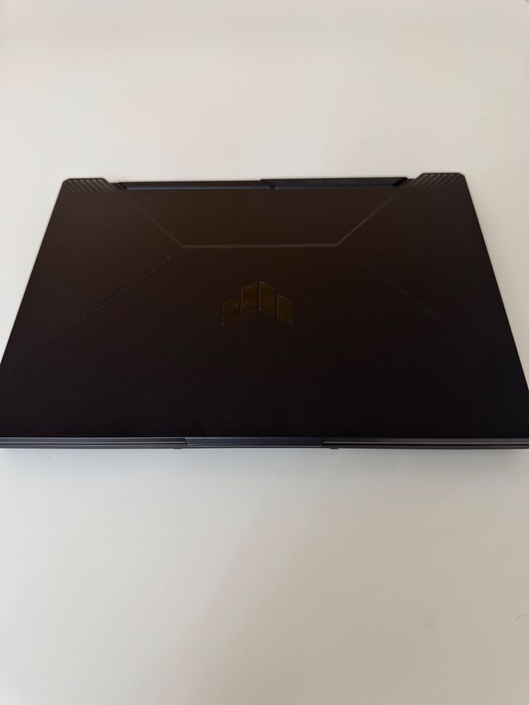 Игровой ноутбук asus