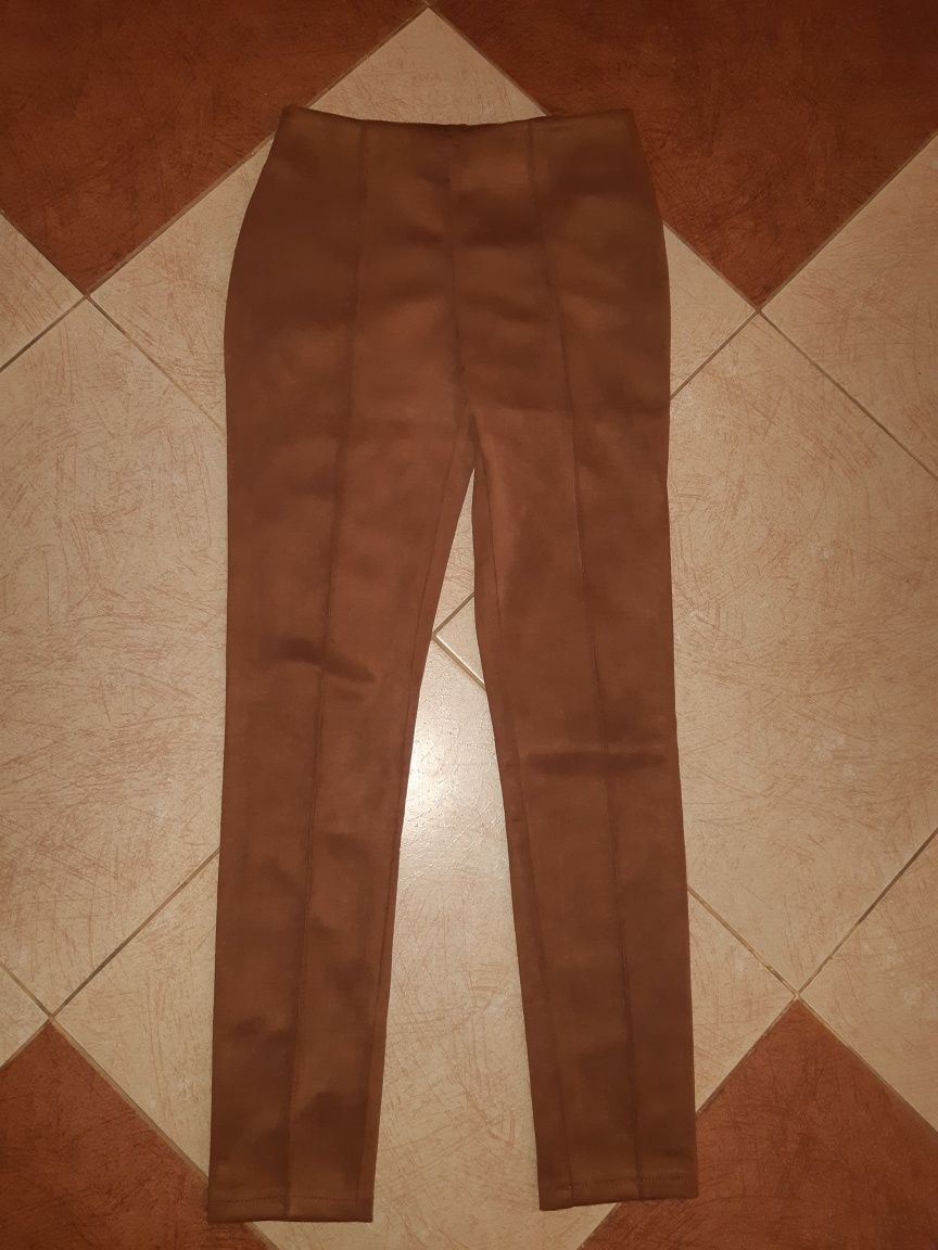 Продам костюм женский