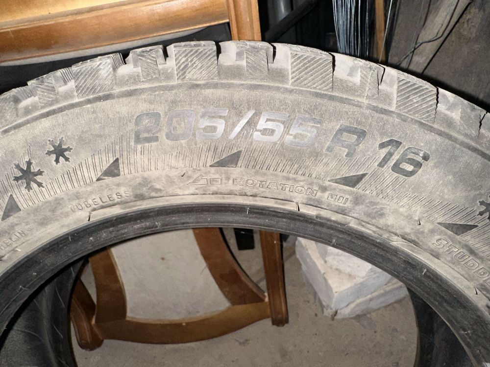 Резина зимняя 2 шт.  265/55 R16