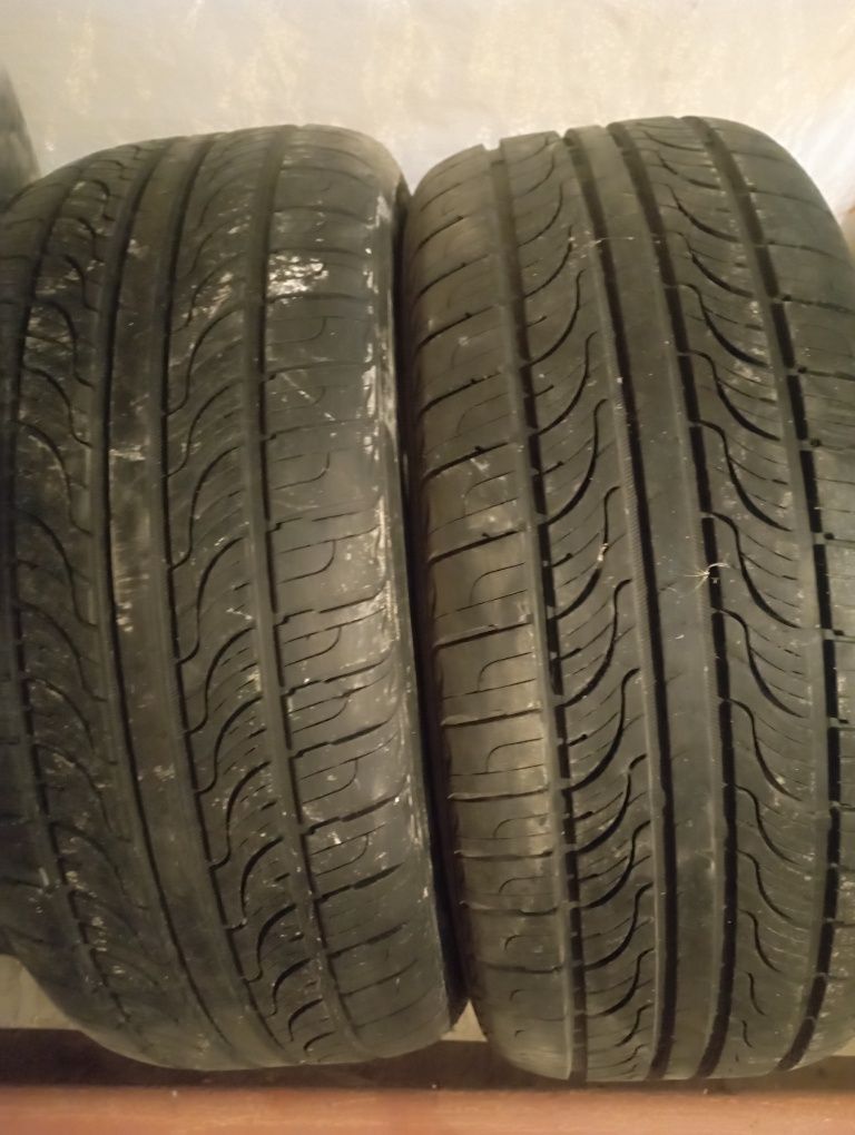 Продам Шины 235/55/17R 2 шт.