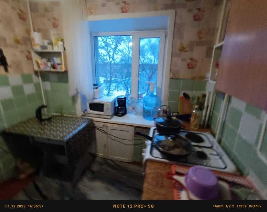 3ка этаж 2/5 в районе ЦОТа