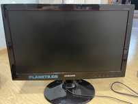Монитор Samsung S20D300