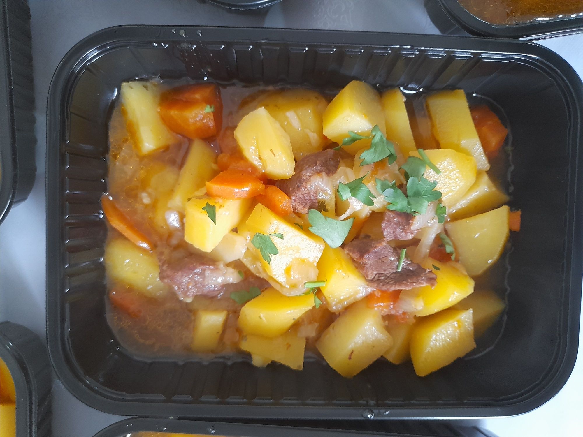 Комплексный обед. Вкусная еда. Доставка бесплатно