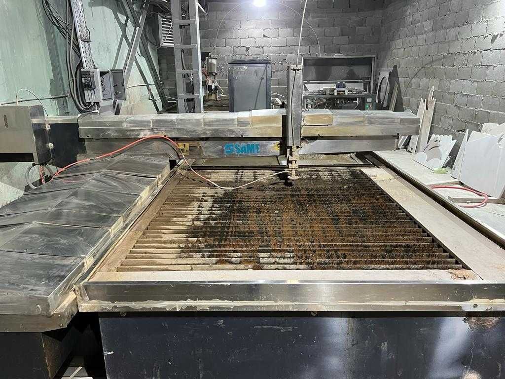 Станок гидроабразивной резки ЧПУ промышленный станок для резки камня