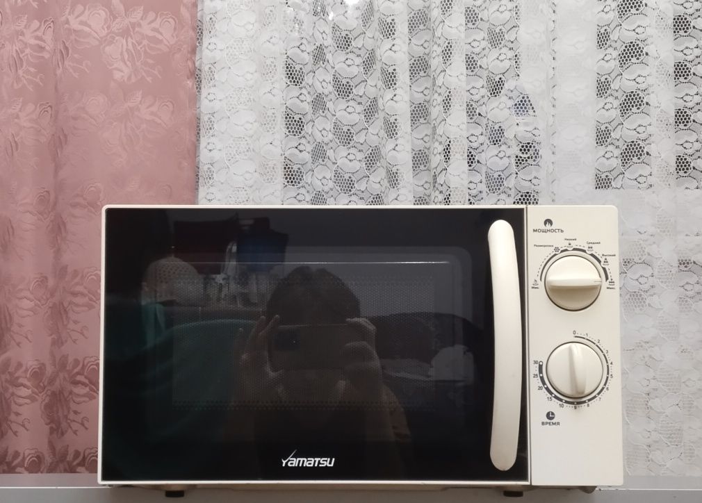 Продам микроволновую печь.