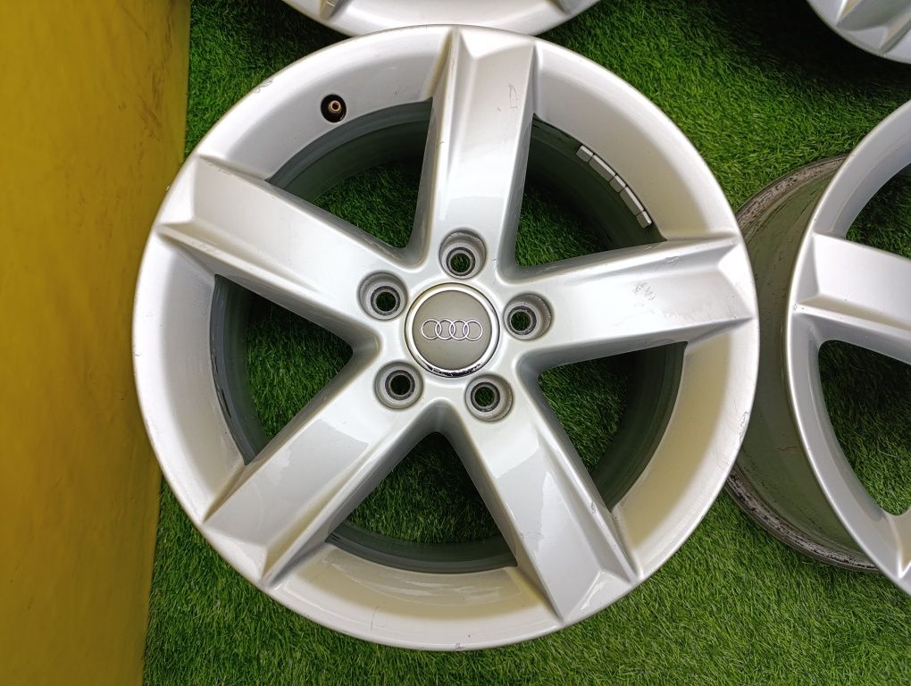 Диски R16 5×112 разноширокие на Audi и другие.
