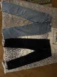 Продам джинсы Zara 2 шт, в отличном состоянии