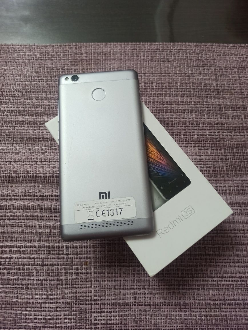 Смартфон Xsiaomi redmi 3 S