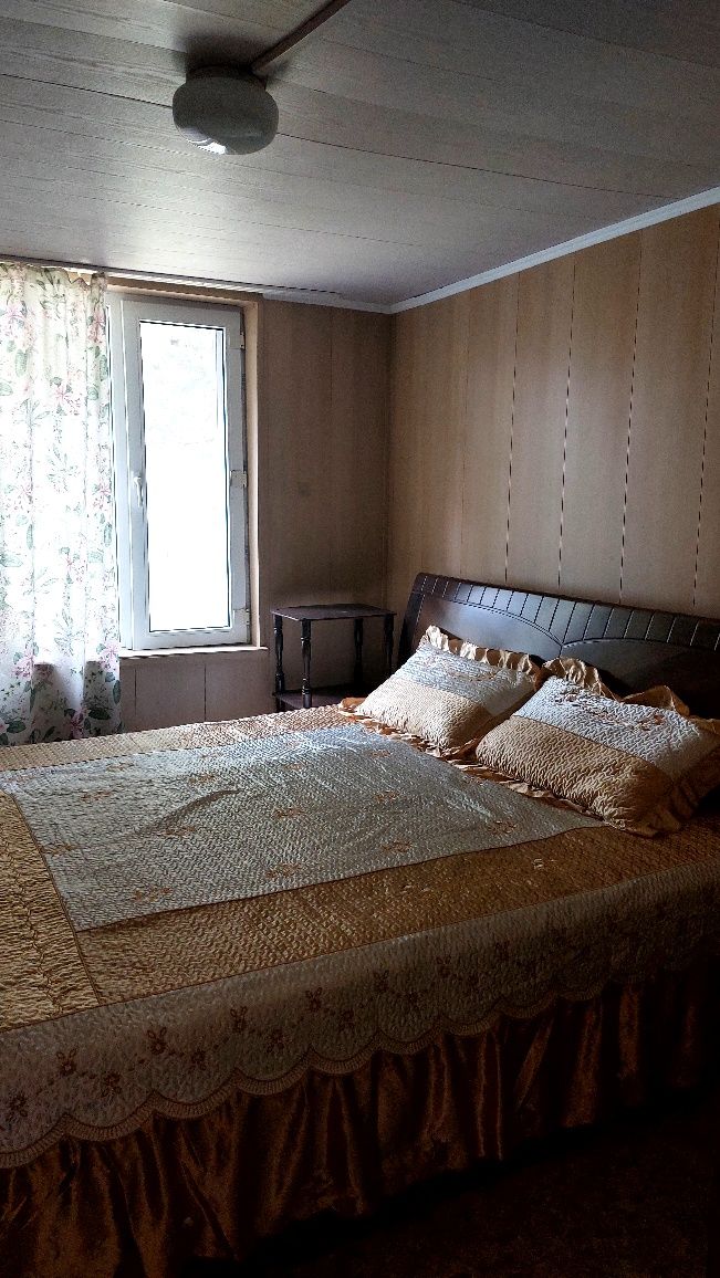 Сдаётся  дом на бухтарме 25000 сутки