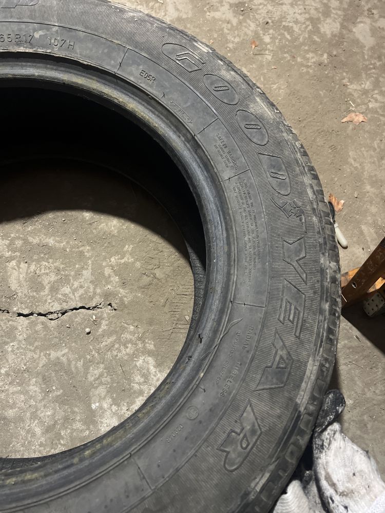Продам 245/65/17