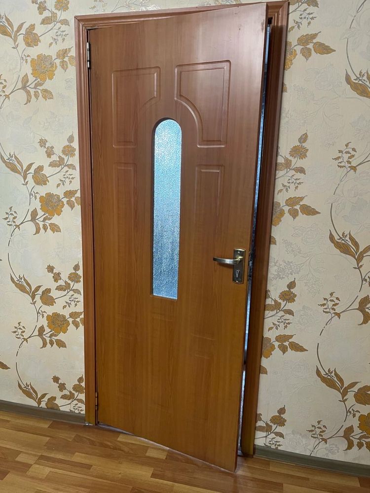 Продам комнатные двери разные размеры