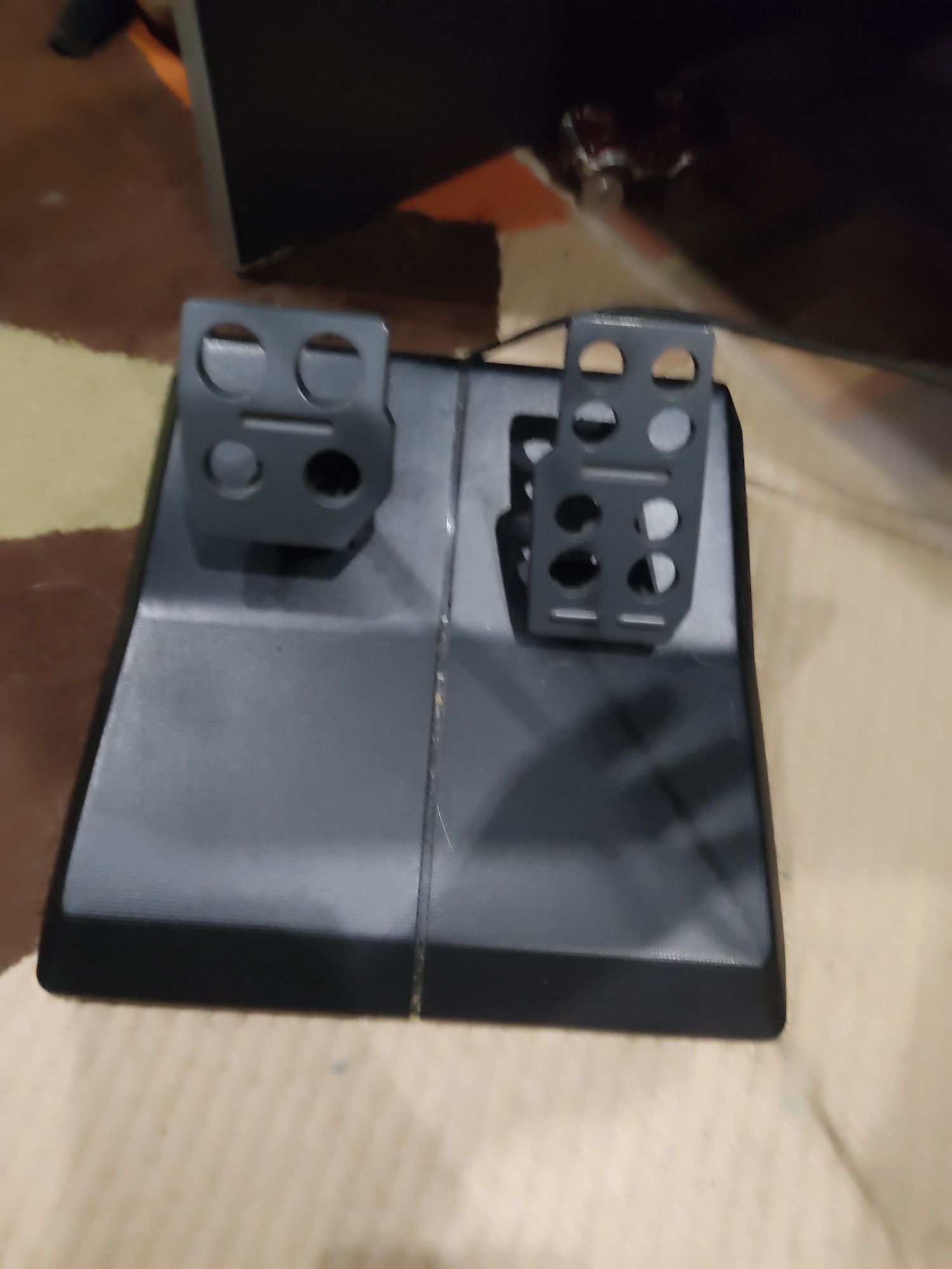 Продам игровой руль