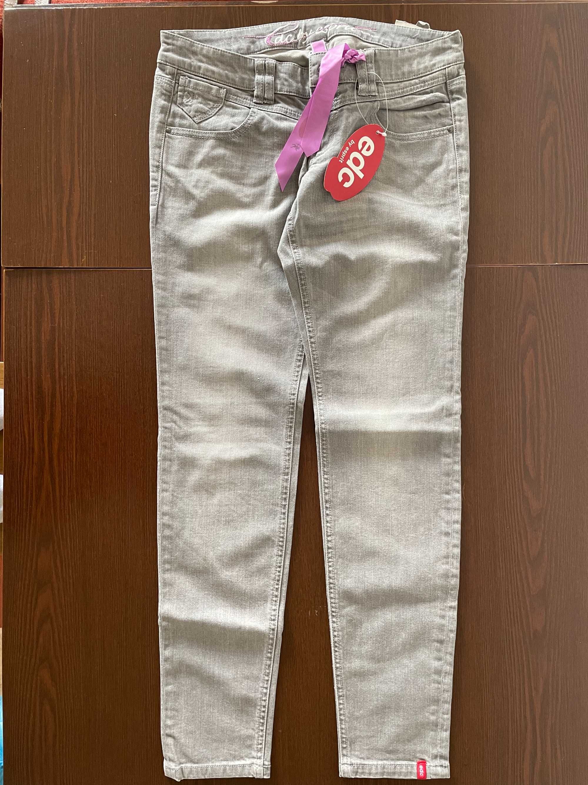 Продам 2 пары новых брендовых (Pierre Cardin и EDC) джинсов