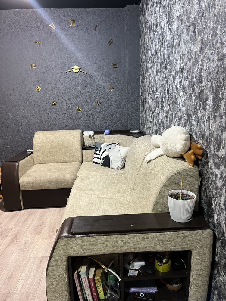 Диван угловой раздвижной