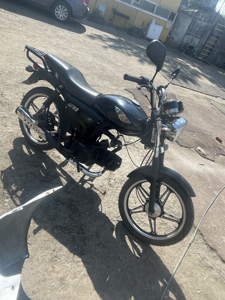 Продам мопед альфа рейсер 110