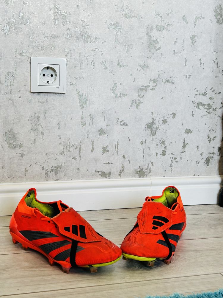 ADIDAS Predator tongue 30 retro