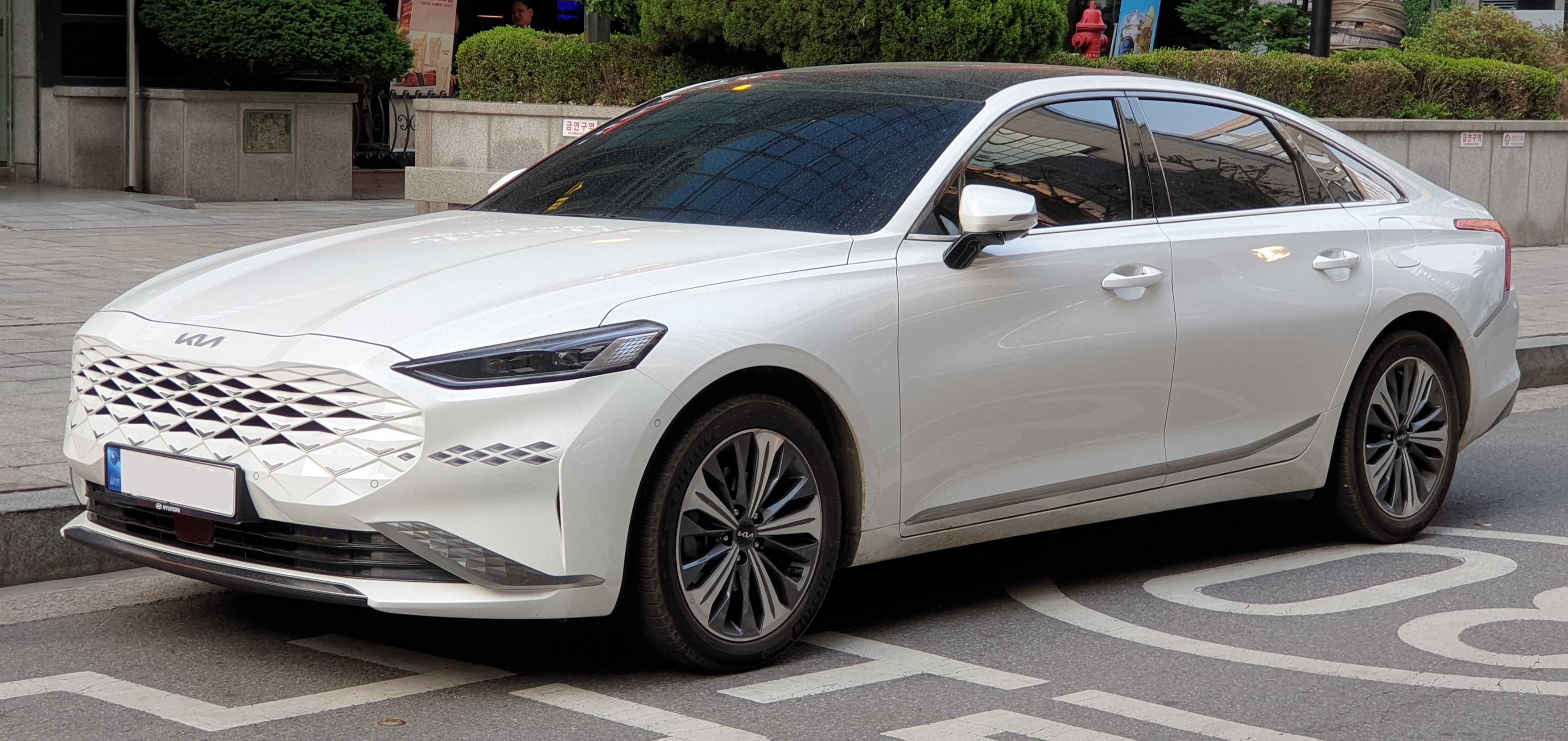 Фара передний на КИА К8 22-/KIA K8 22- (ОРИГИНАЛ)