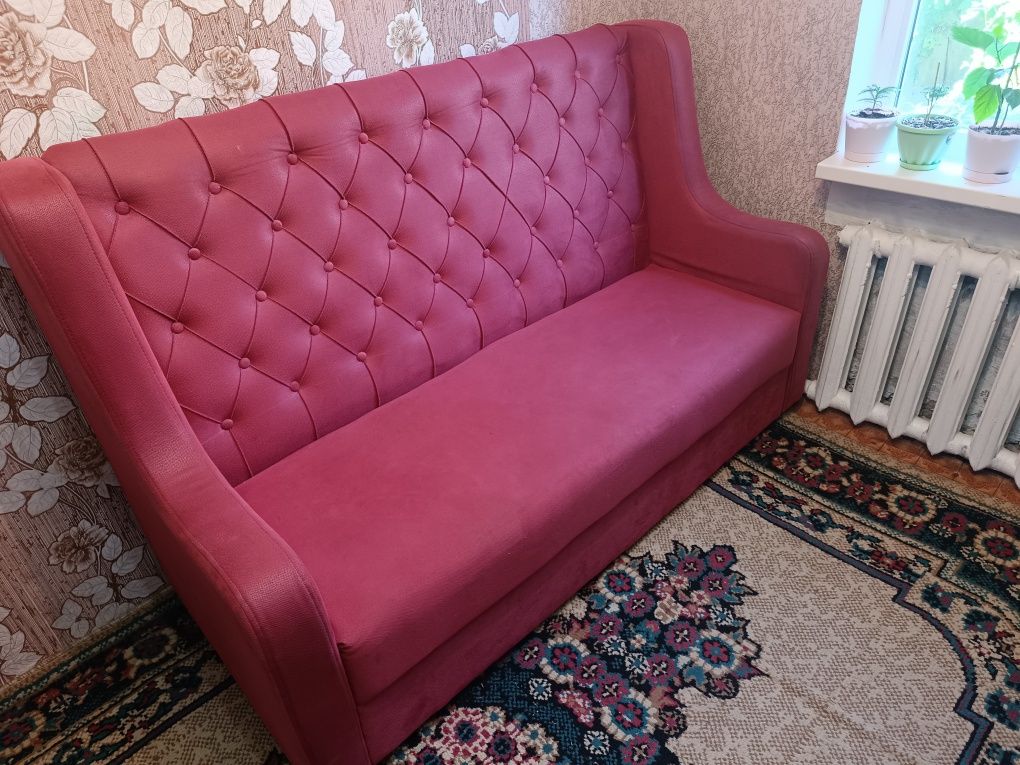 Продам диваны  не дорого