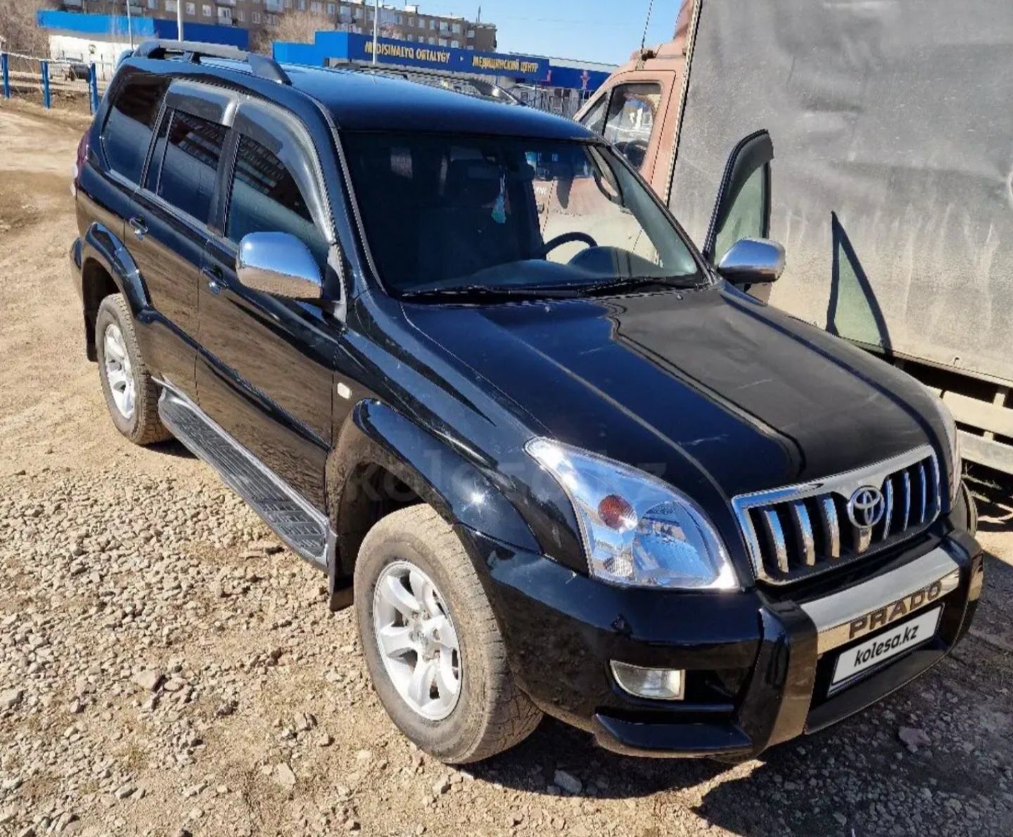 Продаю Toyota Land Cruiser Prado 120