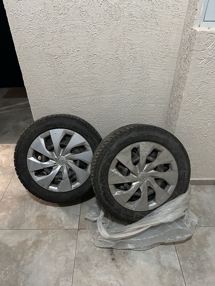 Продам диски с резиной зима 4 шт R16 205/55 разболтовка 5*100 4шт