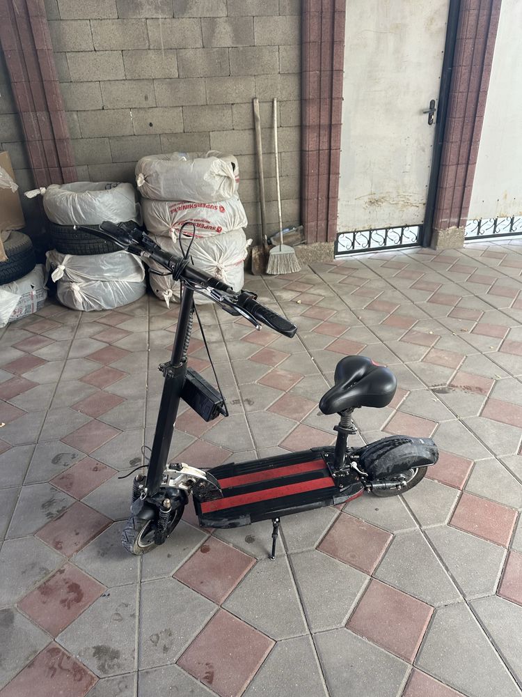 электросамокат Kugoo M4 Pro