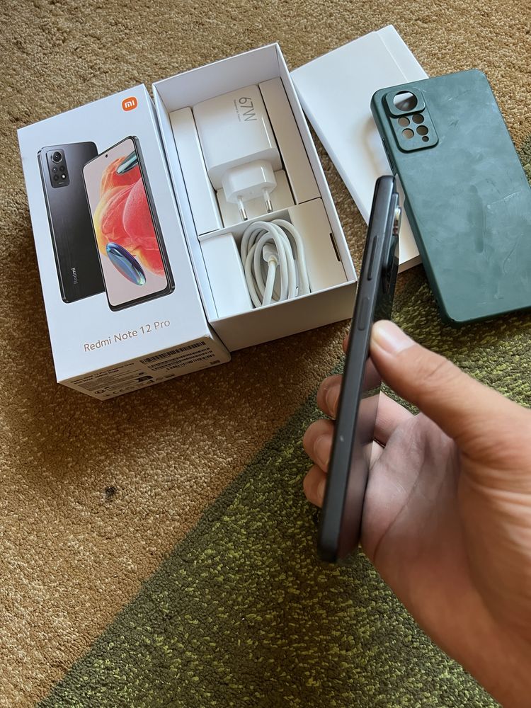 Redmi Note 12 Pro 256гб озу 12гб 67w адаптер полыный оригнал мощный