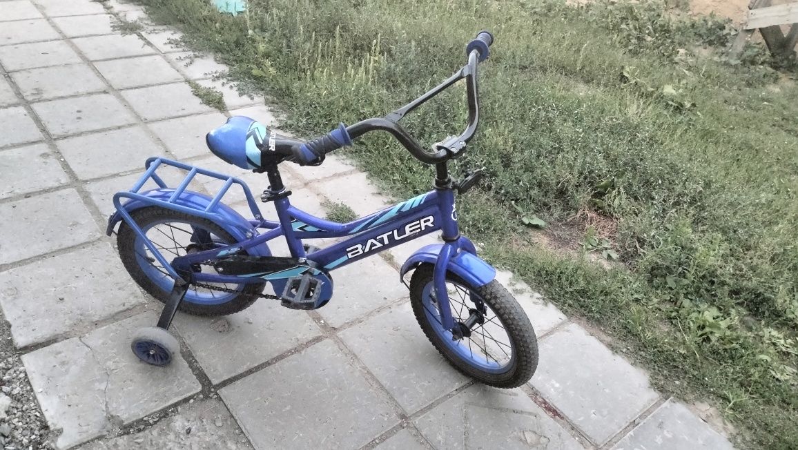 Продам велосипед детский в хорошем состояний