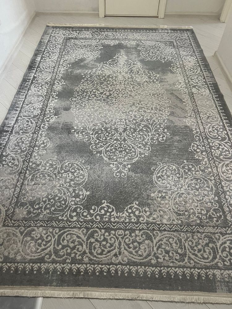 Ковер , 200*300 , в хорошем состоянии