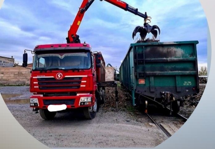 Услуги 3х кубового погрузчика и многое другое.