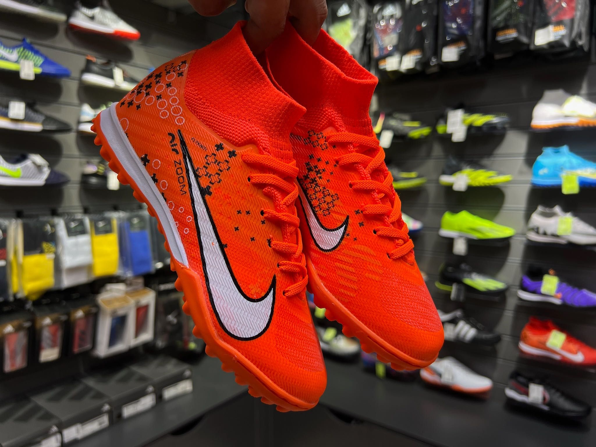 Бутсы сороконожки Nike Mercurial Air Zoom Superfly в Алматы