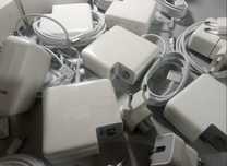 , на MacBook 60W - зарядка, блок питания