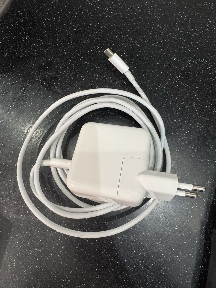 Macbook air m1 2020