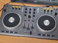 Диджейский пульт midi-контроллер Numark Mixtrack