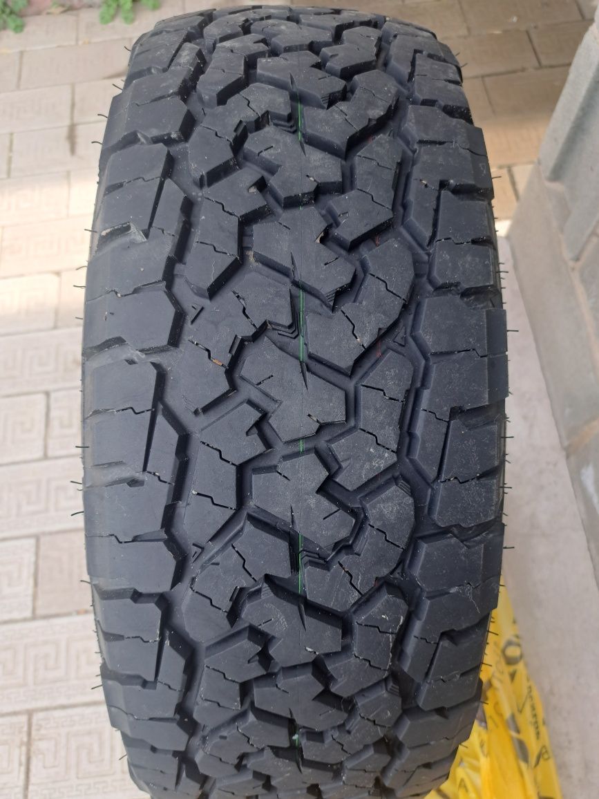 Продам колёса  COMFORSER 215/60/17