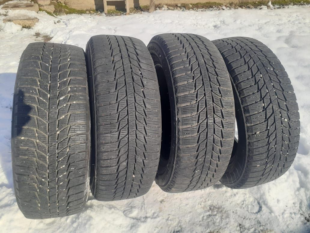 Шина Yokohama 205/60 R16.