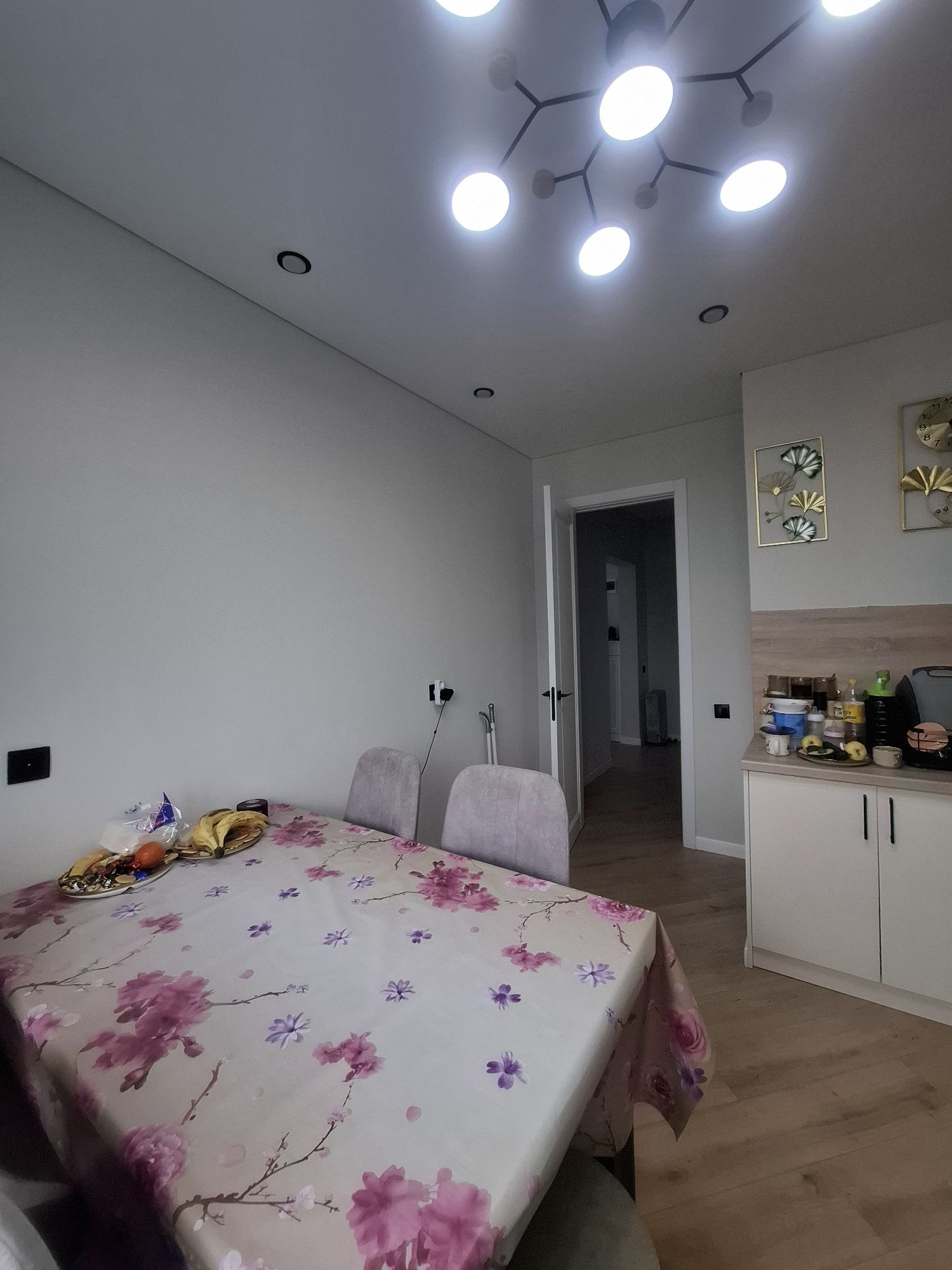 Продам 3х комн ул.Базовая 4/2