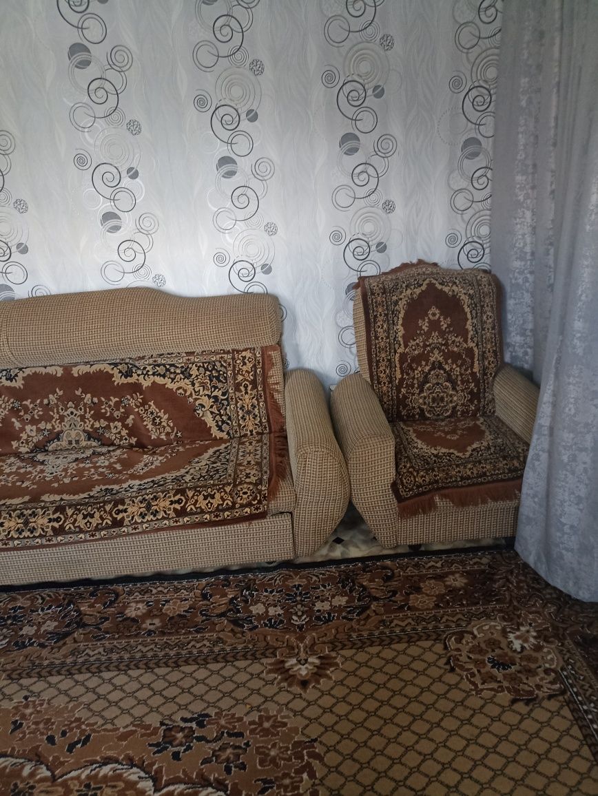 Продам диван,в хорошем состоянии