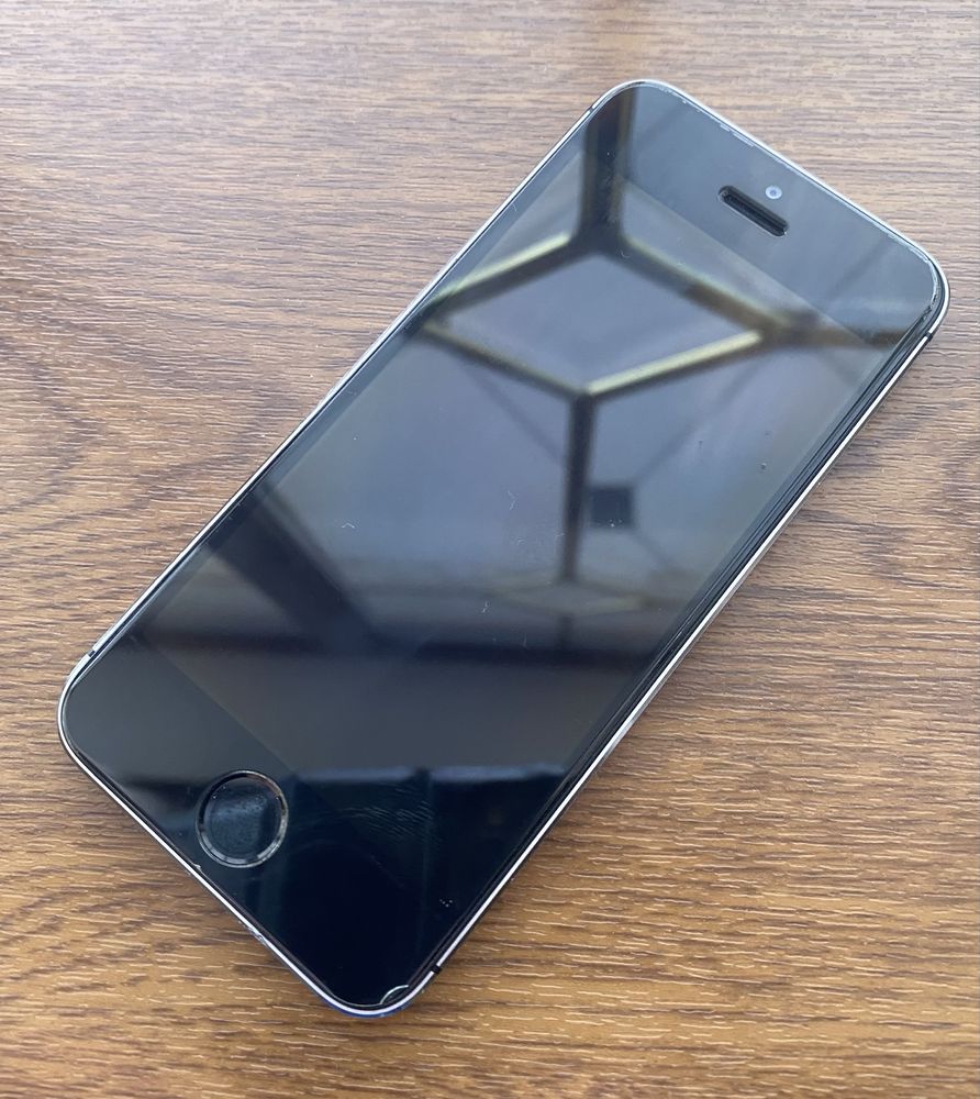 Айфон, iphone 5 s